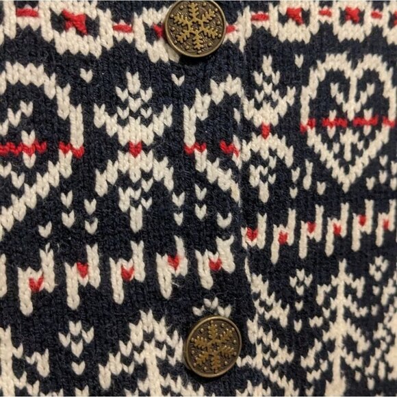 Northern Reflections Winter Love Knit Sweater - Picture 3 of 5